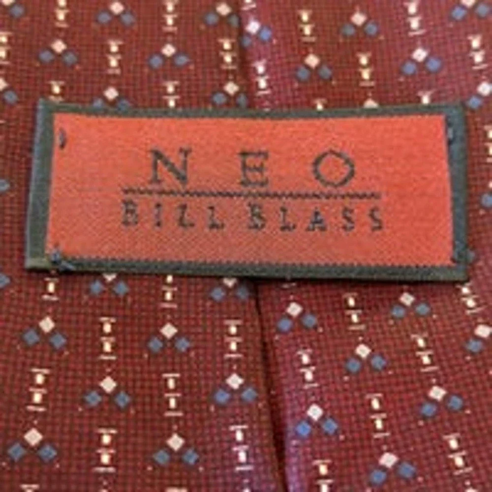 Neo‎ Bill Blass Neck Tie